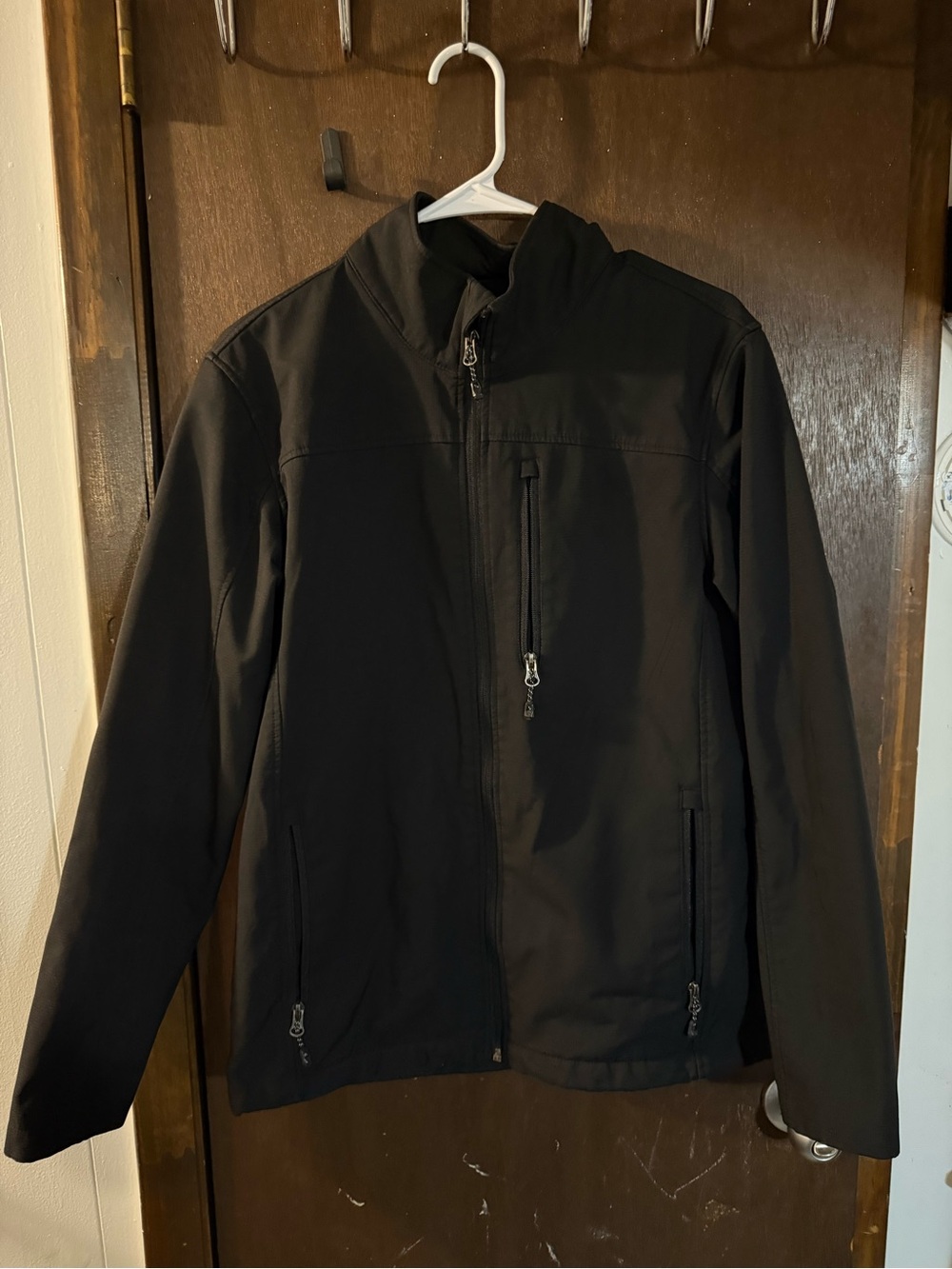 Swiss Tech Black Windbreaker Jacket with Zip Pockets
